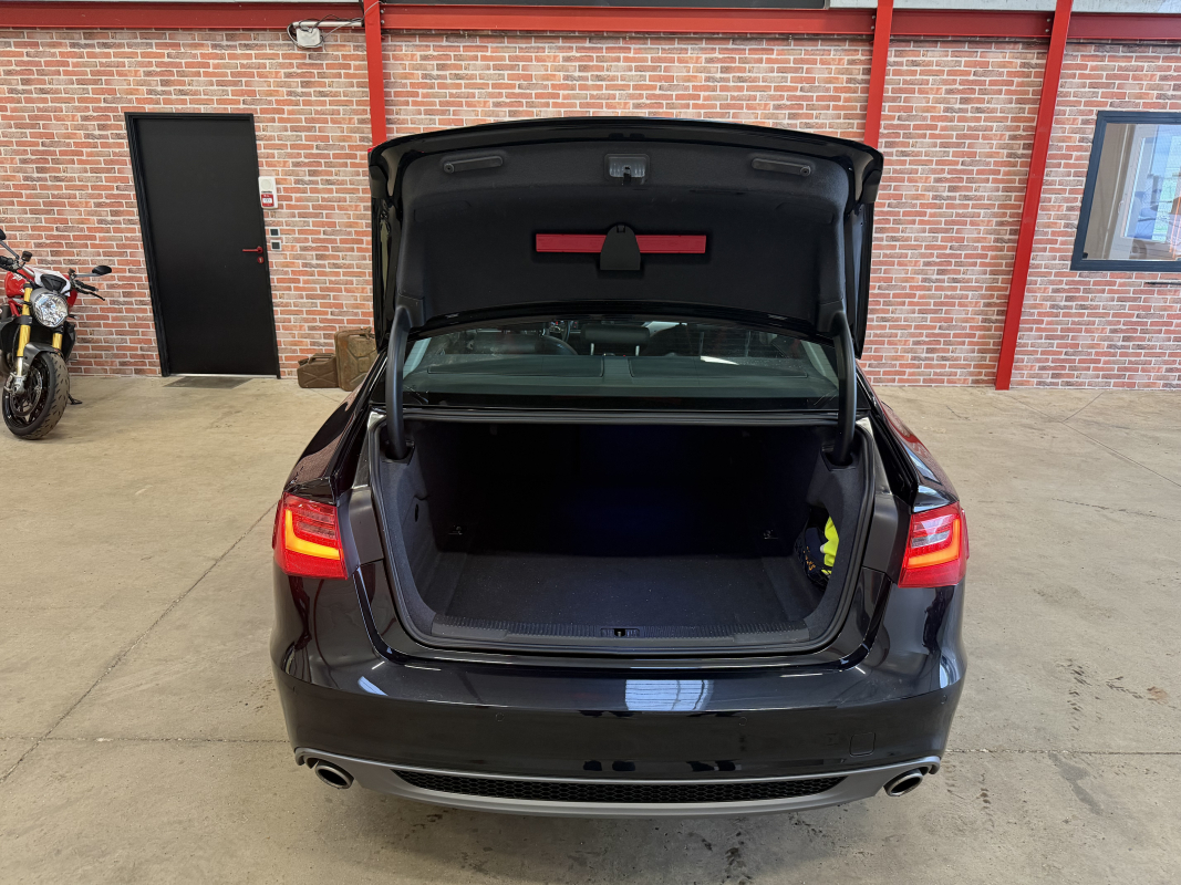 Audi A6 — 32