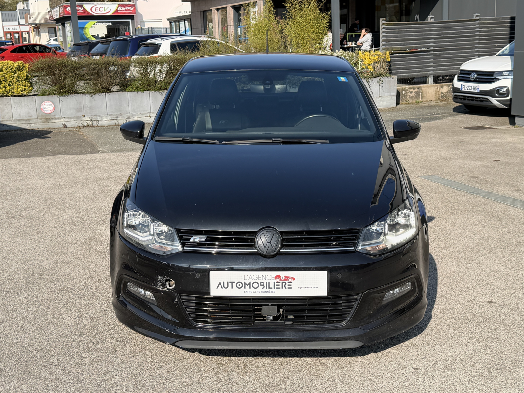 Volkswagen Polo — 2