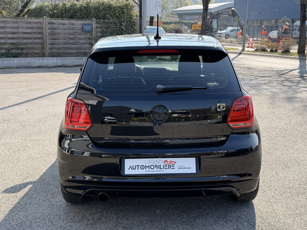 Volkswagen Polo — 6