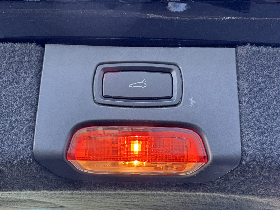 Porsche Cayenne — 8