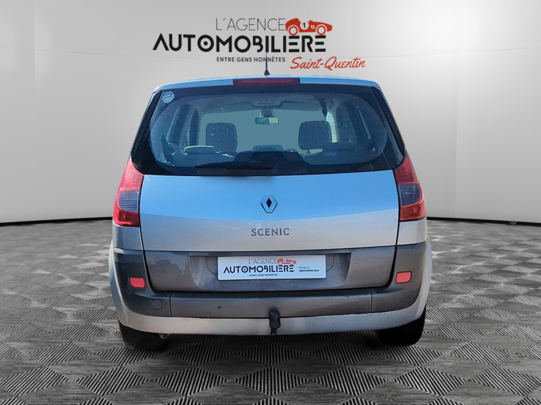 Renault Scenic — 6