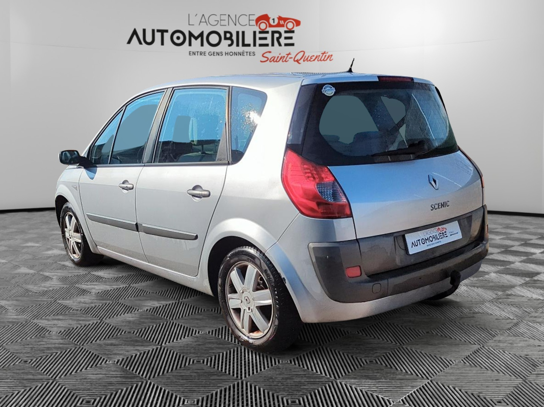 Renault Scenic — 5