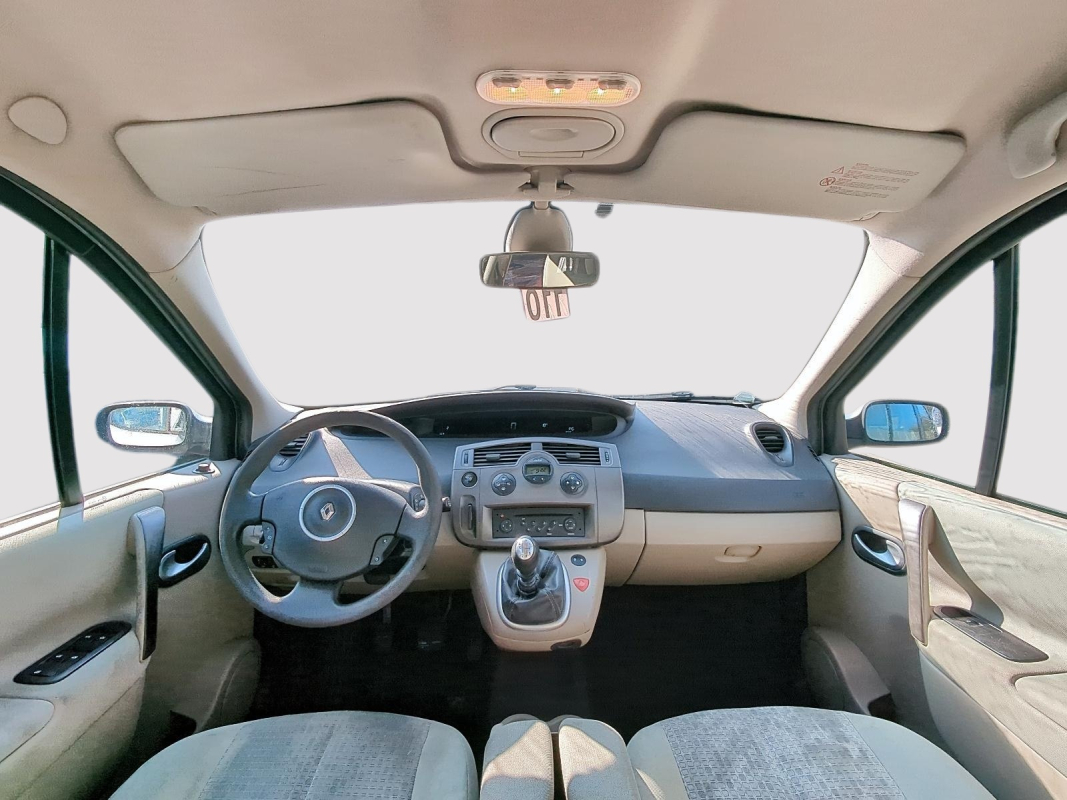 Renault Scenic — 9