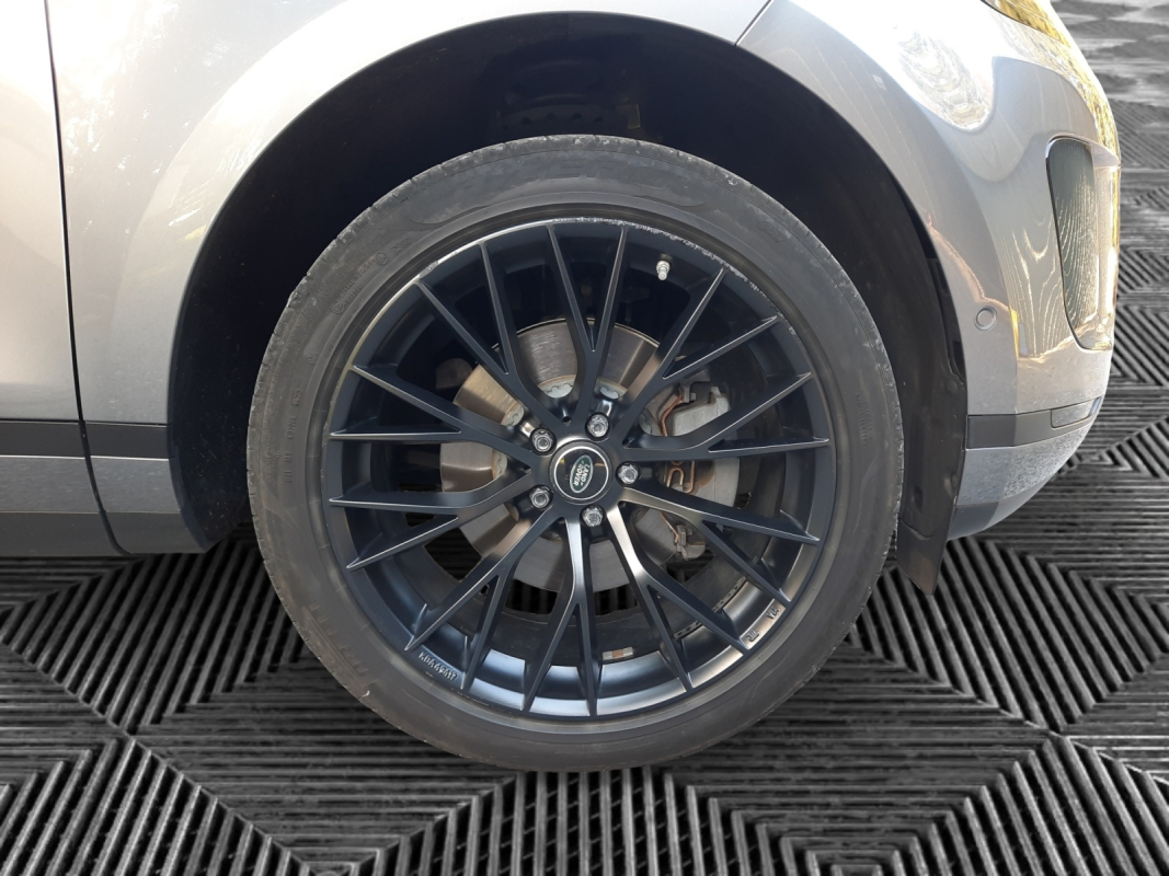 Land Rover Range Rover Evoque — 29