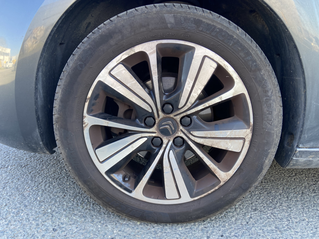 Citroen Grand C4 Picasso — 36