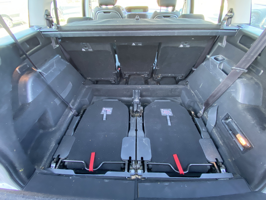 Citroen Grand C4 Picasso — 17