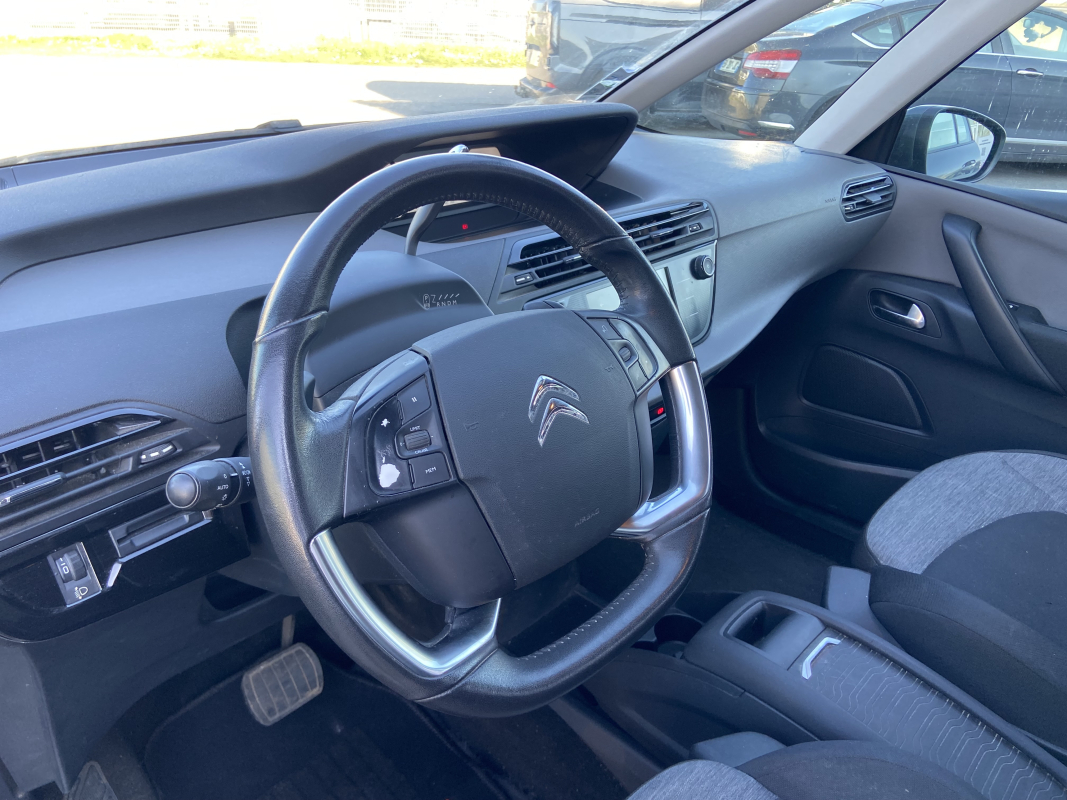 Citroen Grand C4 Picasso — 22