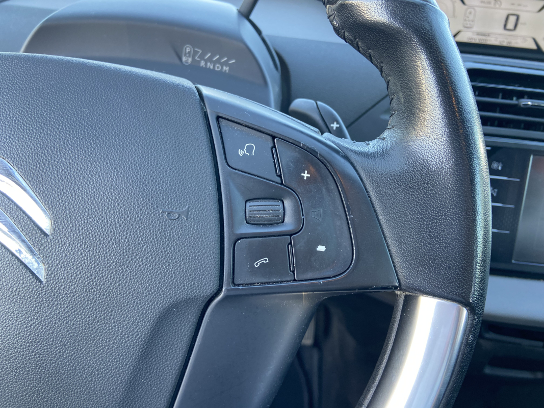Citroen Grand C4 Picasso — 23