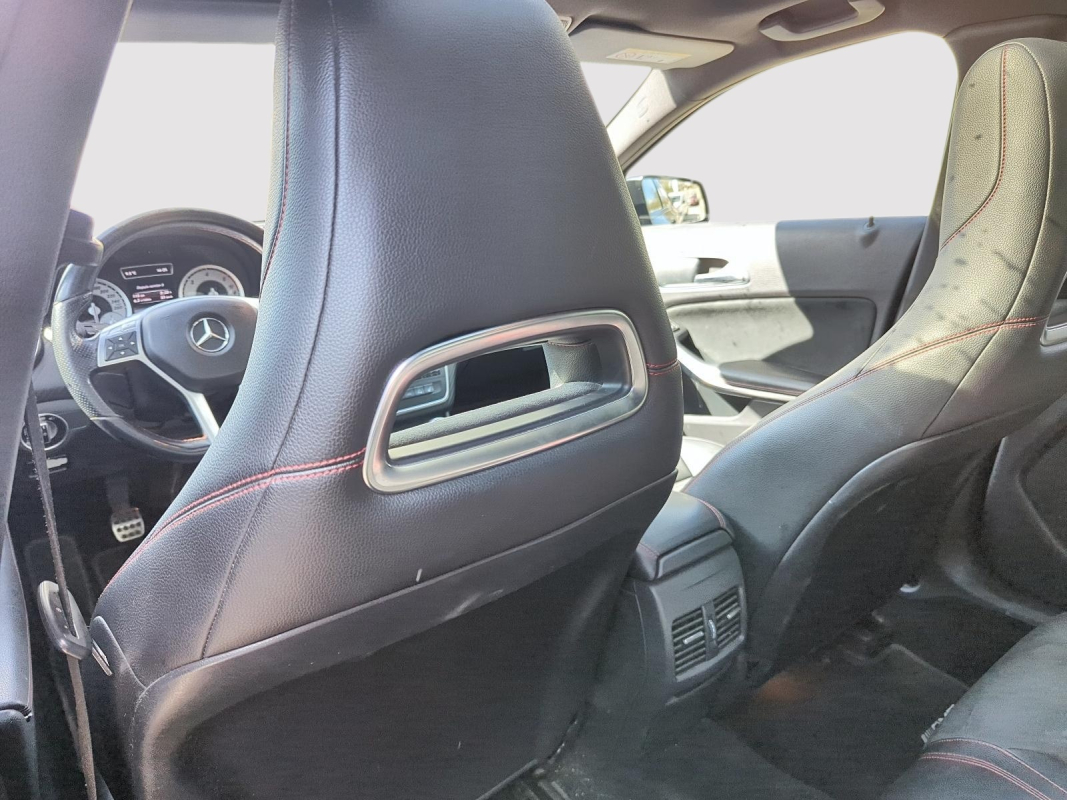Mercedes Classe A — 11