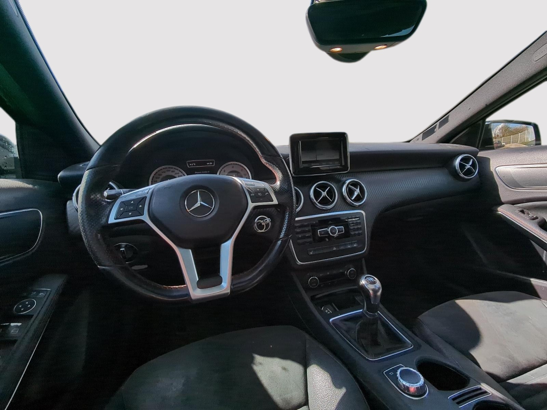 Mercedes Classe A — 14