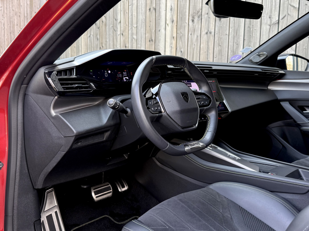 Peugeot 308 — 4