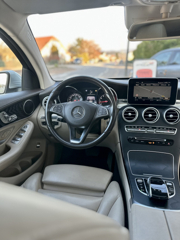 Mercedes Classe GLC — 22
