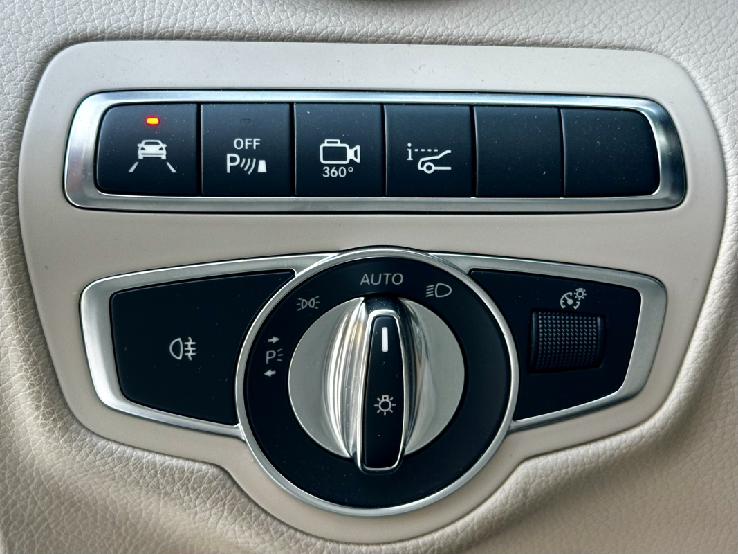 Mercedes Classe GLC — 24