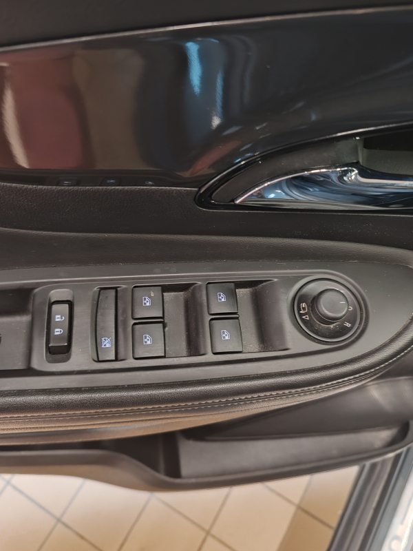 Opel Mokka X — 25