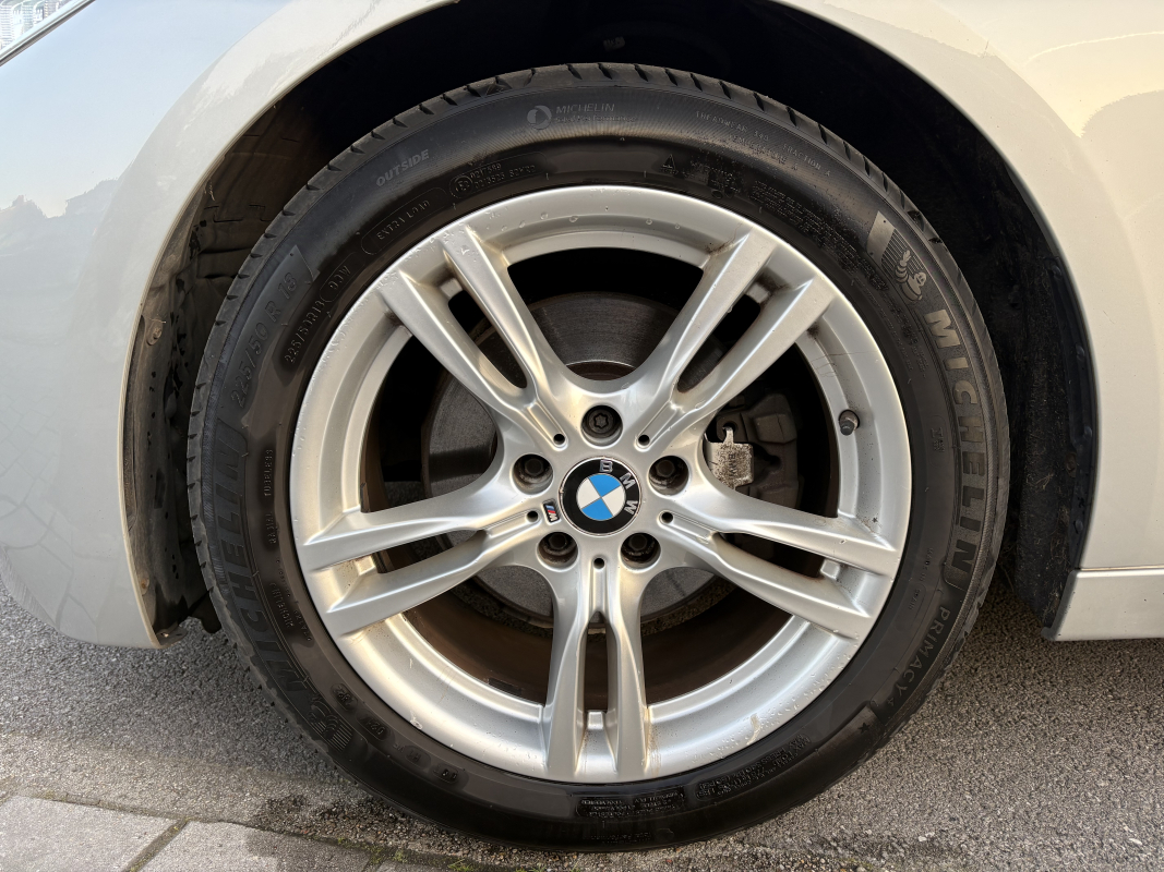 Bmw Série 3 — 40
