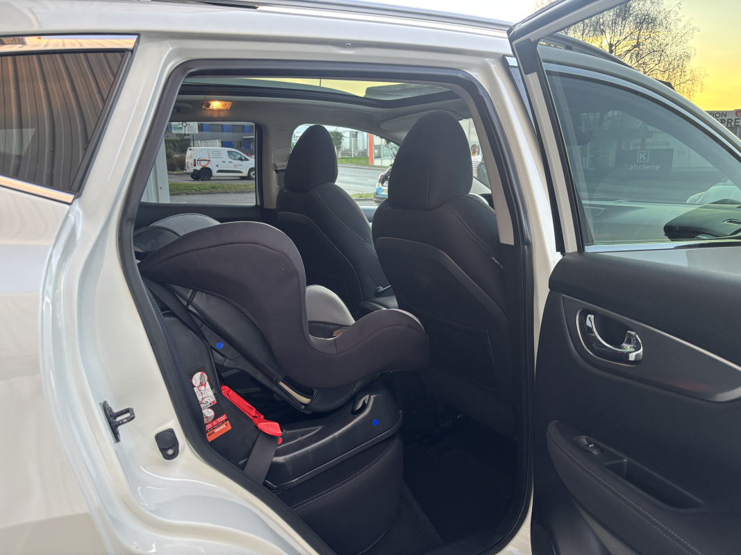 Nissan Qashqai — 22
