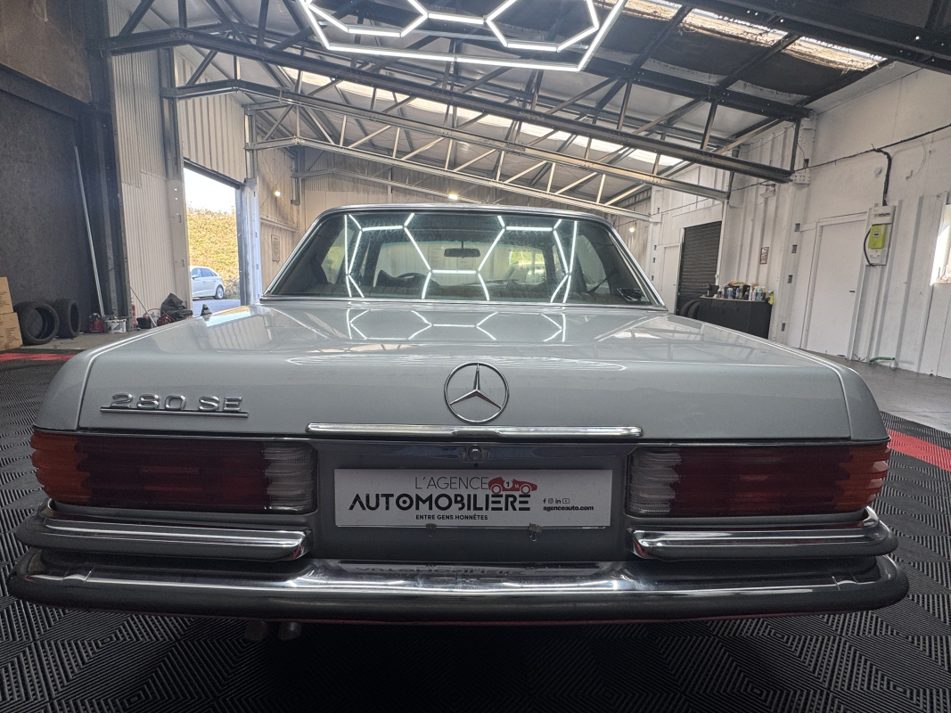 Mercedes 280 — 6
