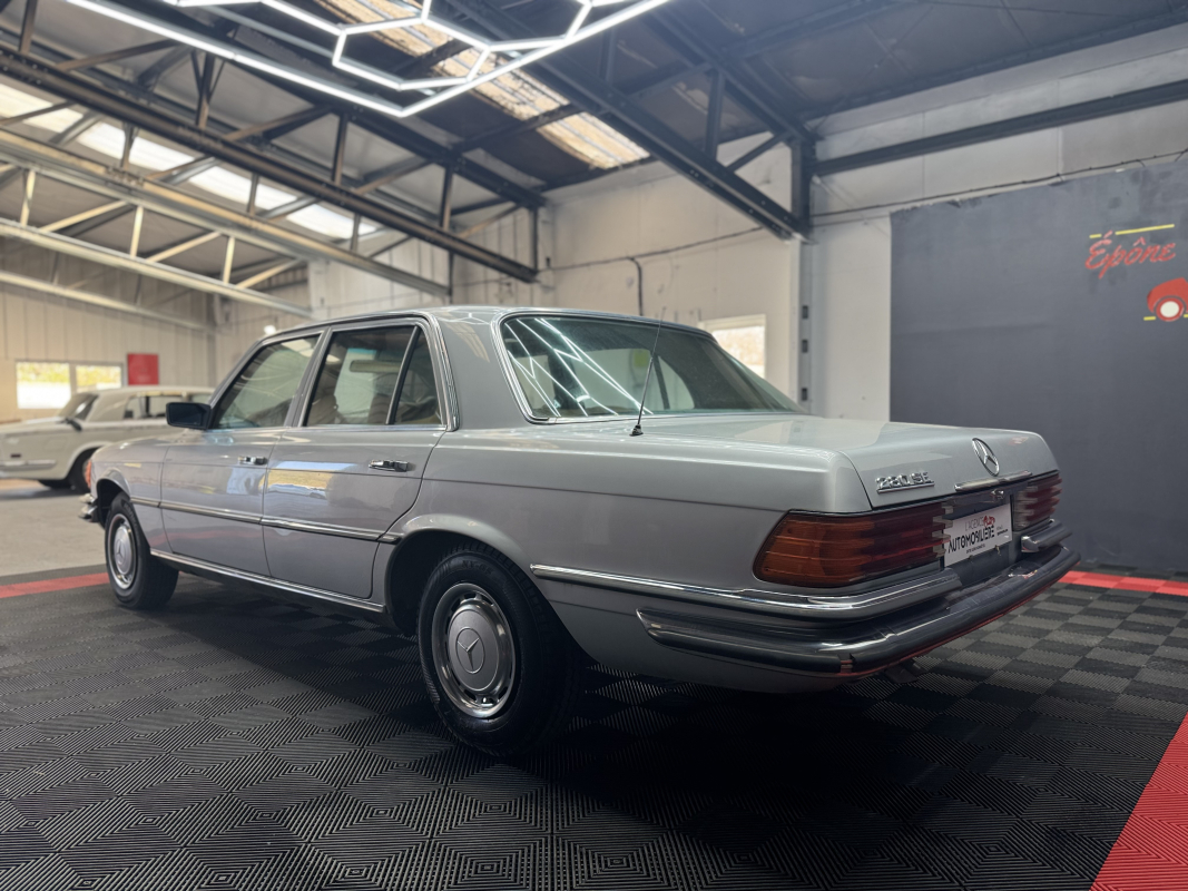 Mercedes 280 — 7