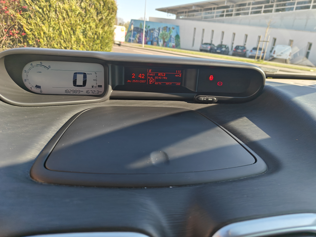 Citroen C3 Picasso — 25