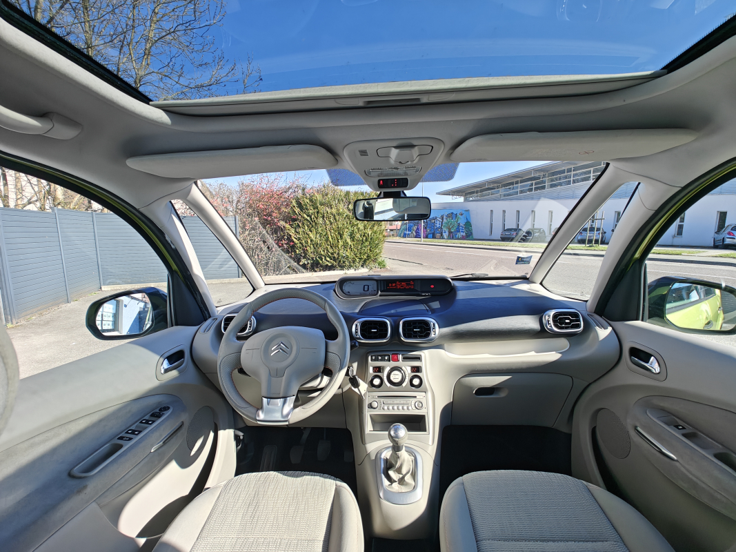 Citroen C3 Picasso — 17