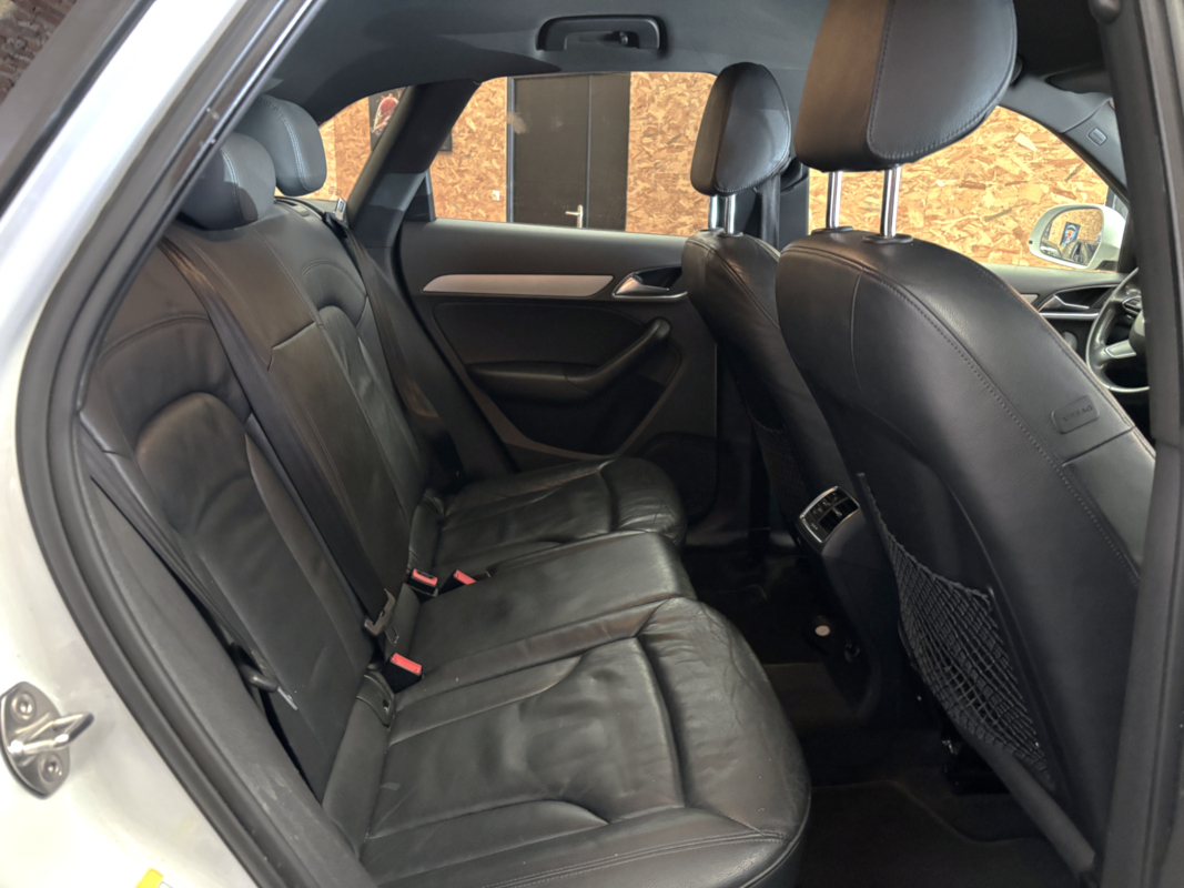 Audi Q3 — 7