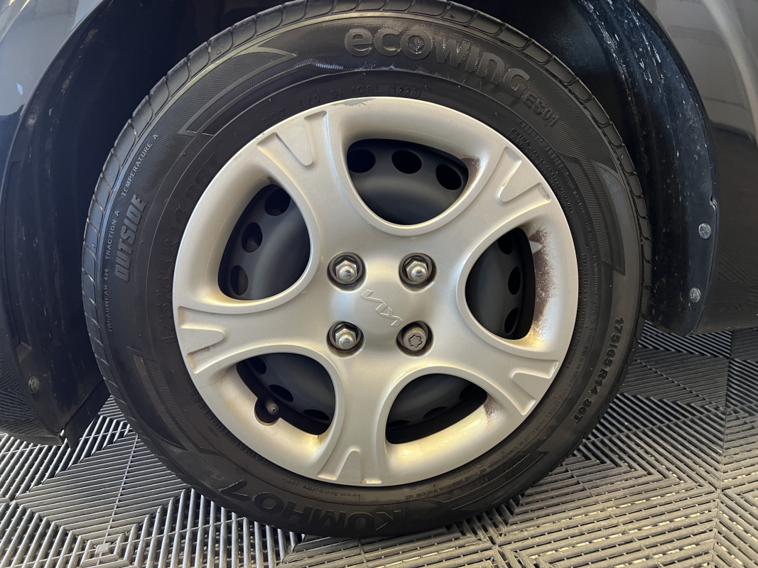 Kia Picanto — 12