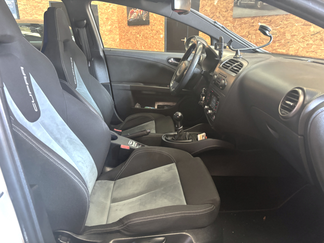 Seat Leon — 11