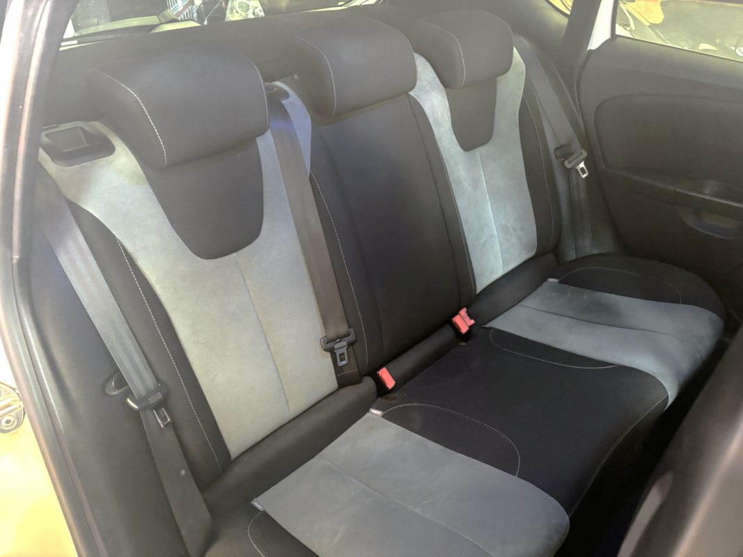 Seat Leon — 17