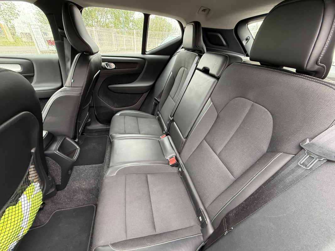 Volvo VOLVO XC40 — 11