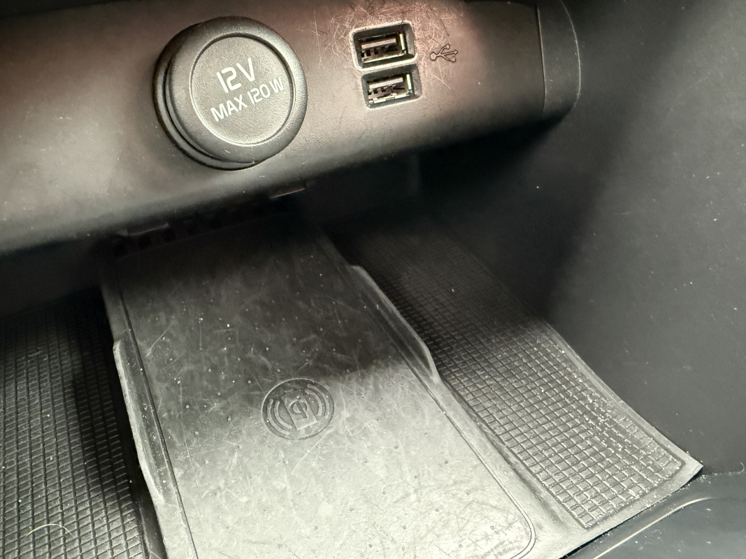 Volvo VOLVO XC40 — 19