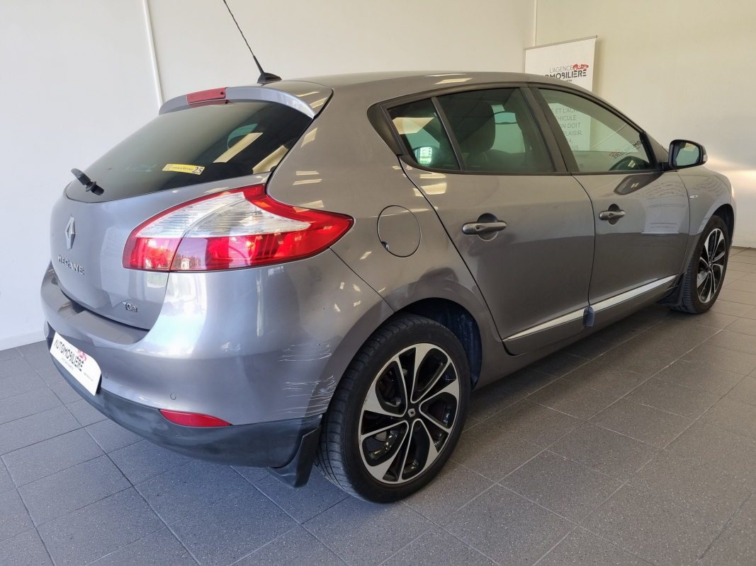 Renault RENAULT MEGANE III — 4