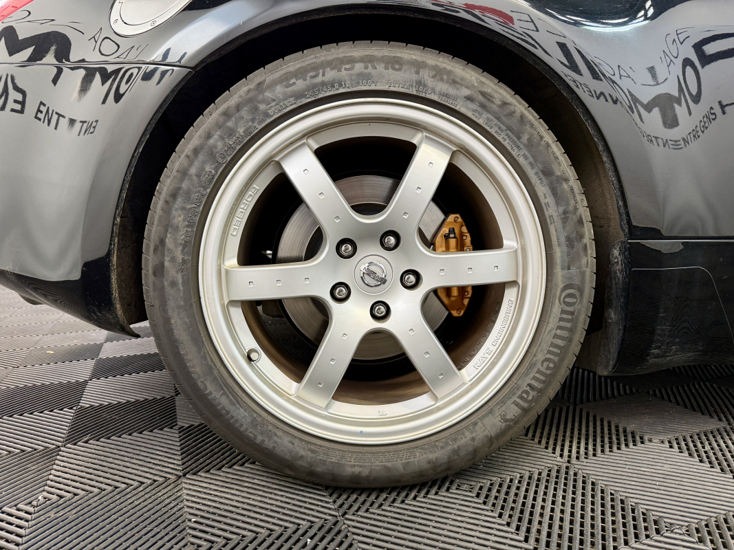 Nissan 350Z — 24