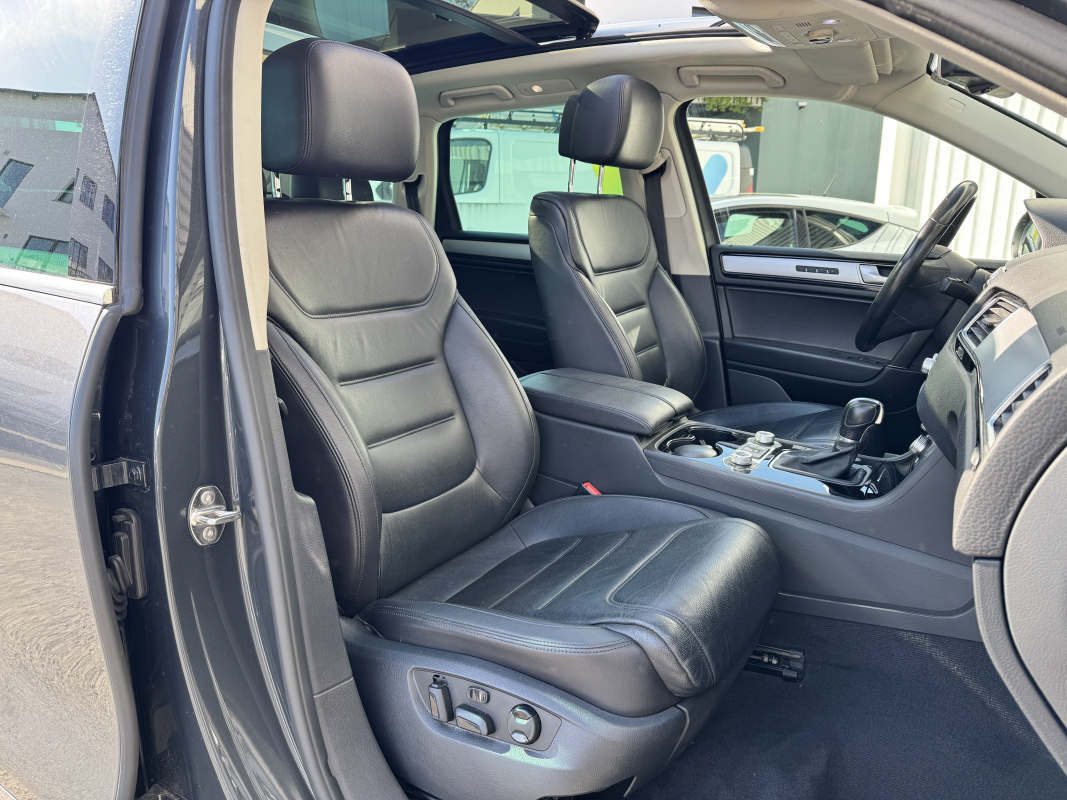 Volkswagen Touareg — 11
