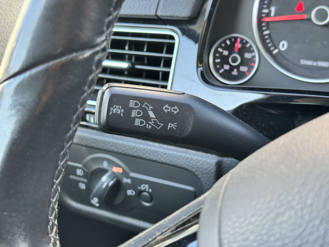 Volkswagen Touareg — 30
