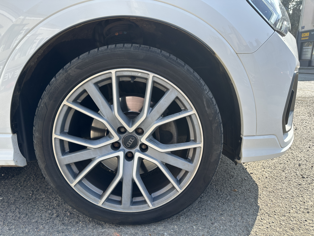 Audi Audi Q3 — 26