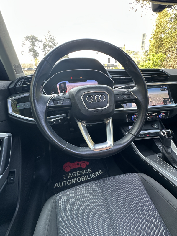 Audi Audi Q3 — 16