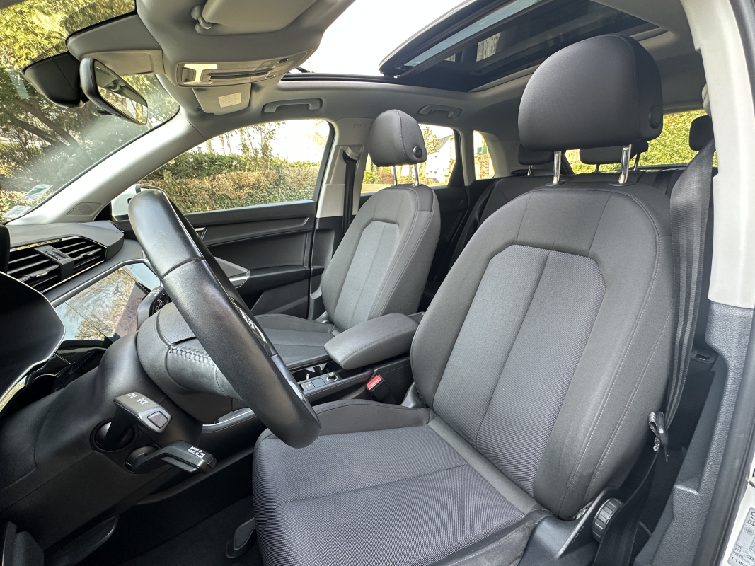 Audi Audi Q3 — 10
