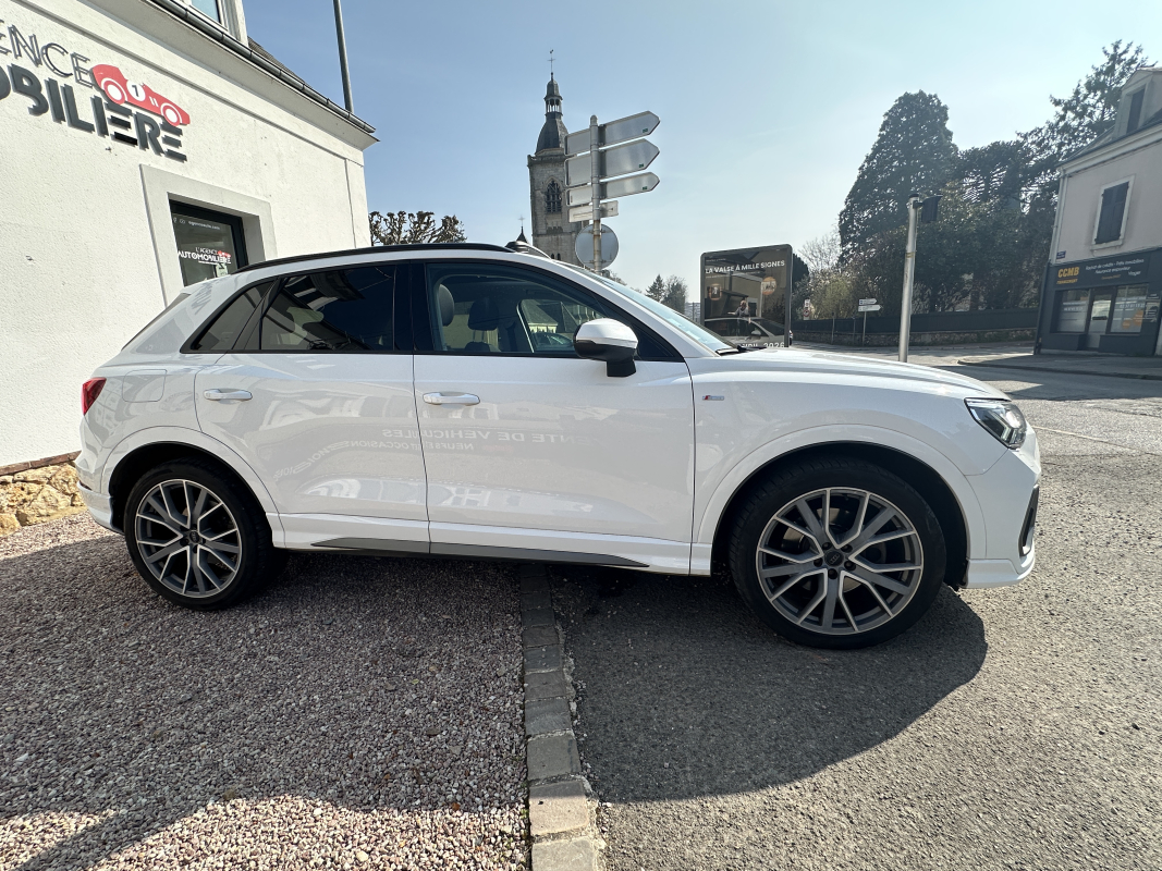 Audi Audi Q3 — 7