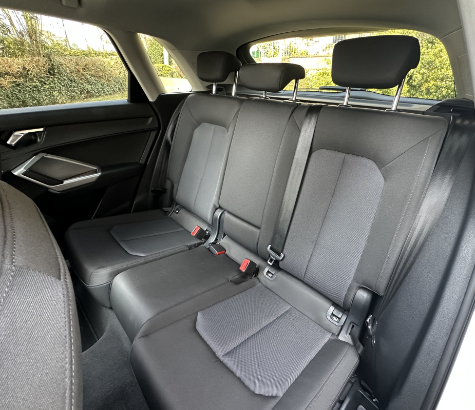Audi Audi Q3 — 11