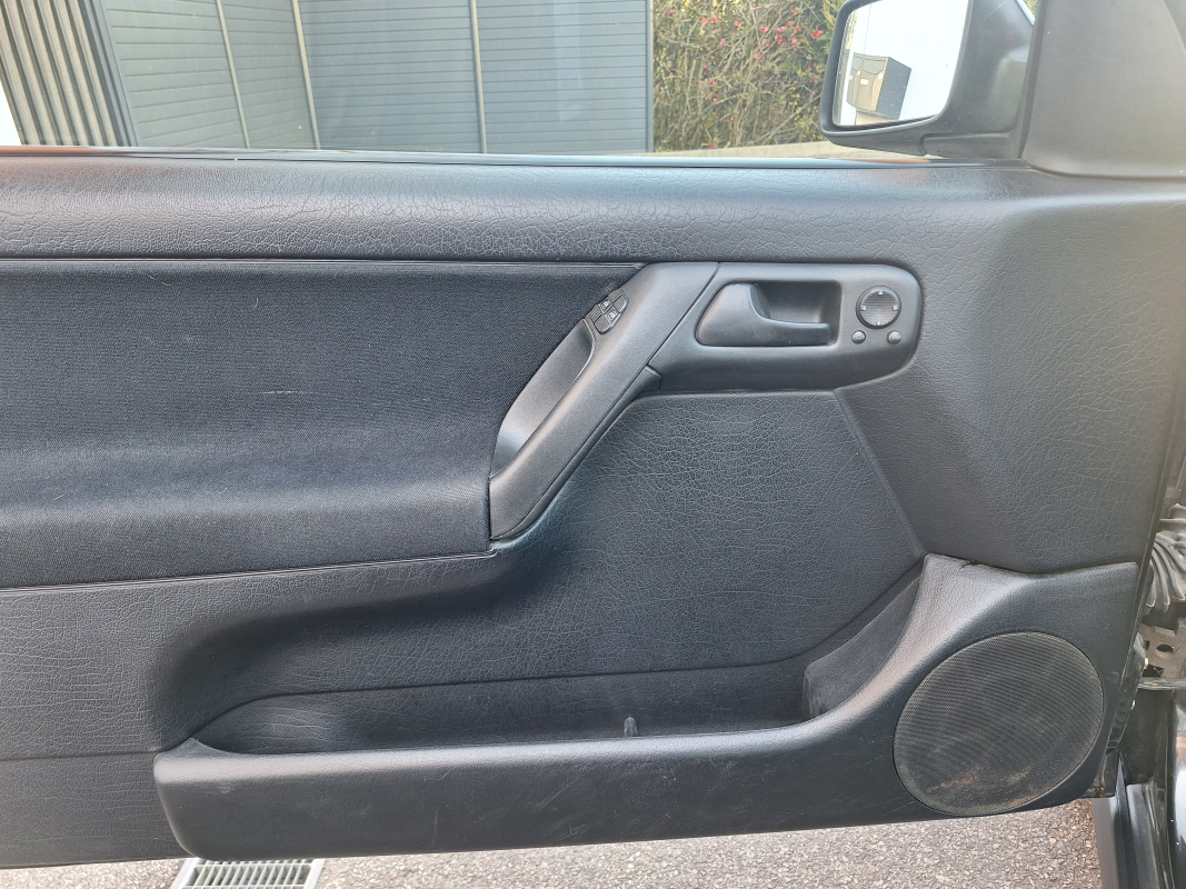 Volkswagen Golf — 31