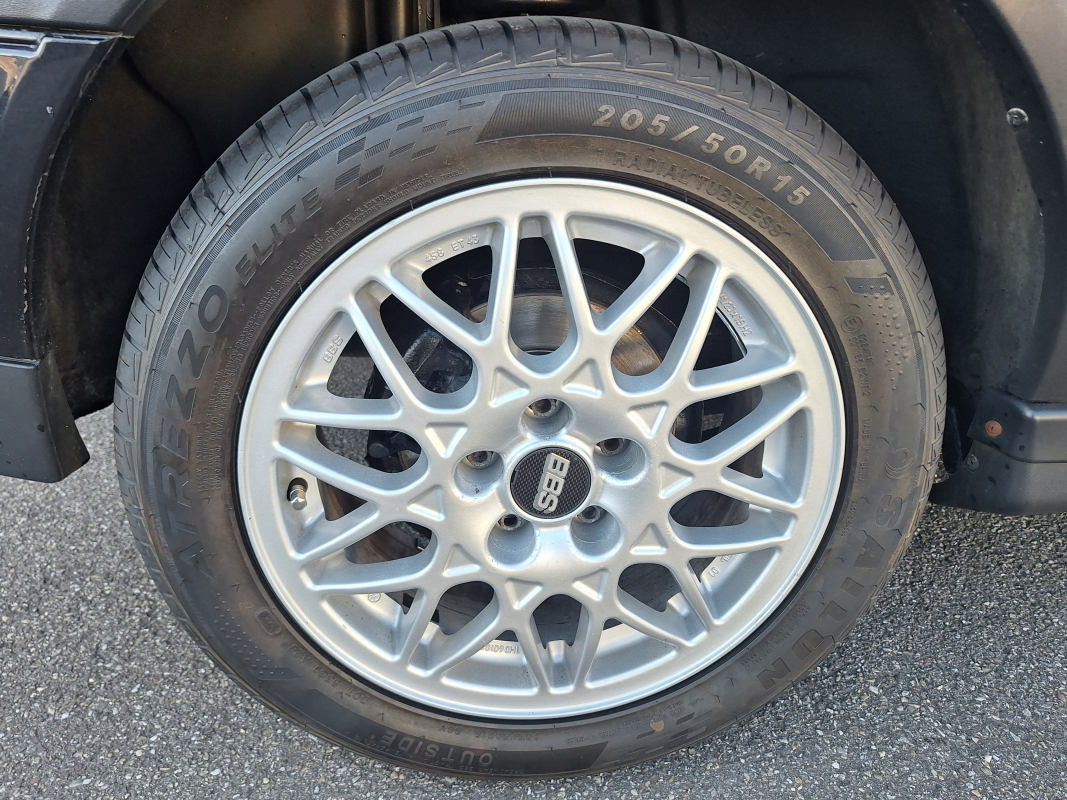 Volkswagen Golf — 29