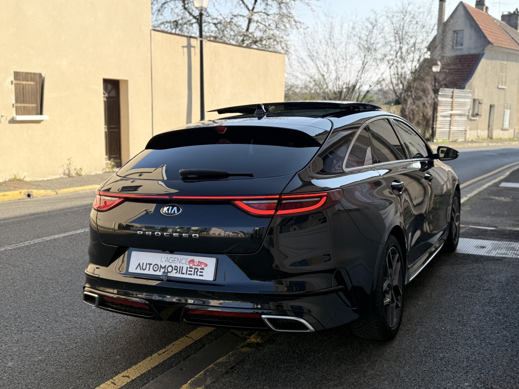 Kia ProCeed — 5