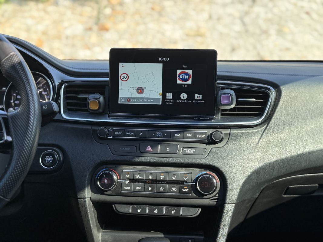 Kia ProCeed — 19