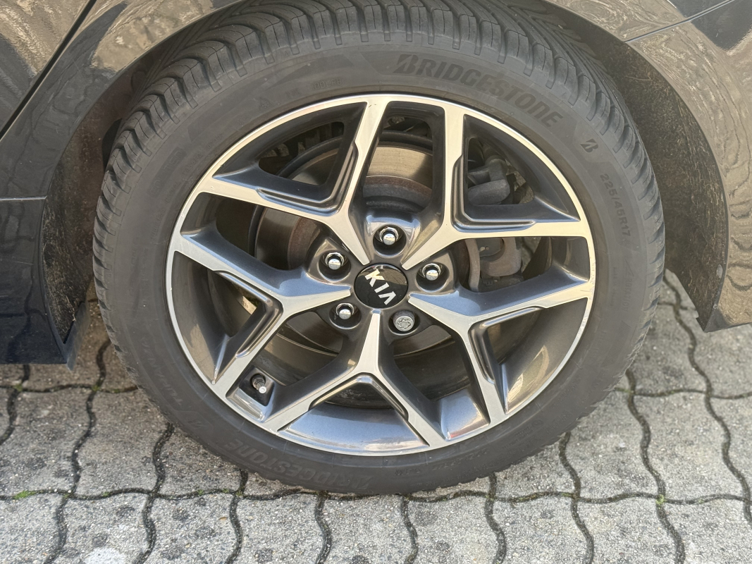 Kia ProCeed — 27