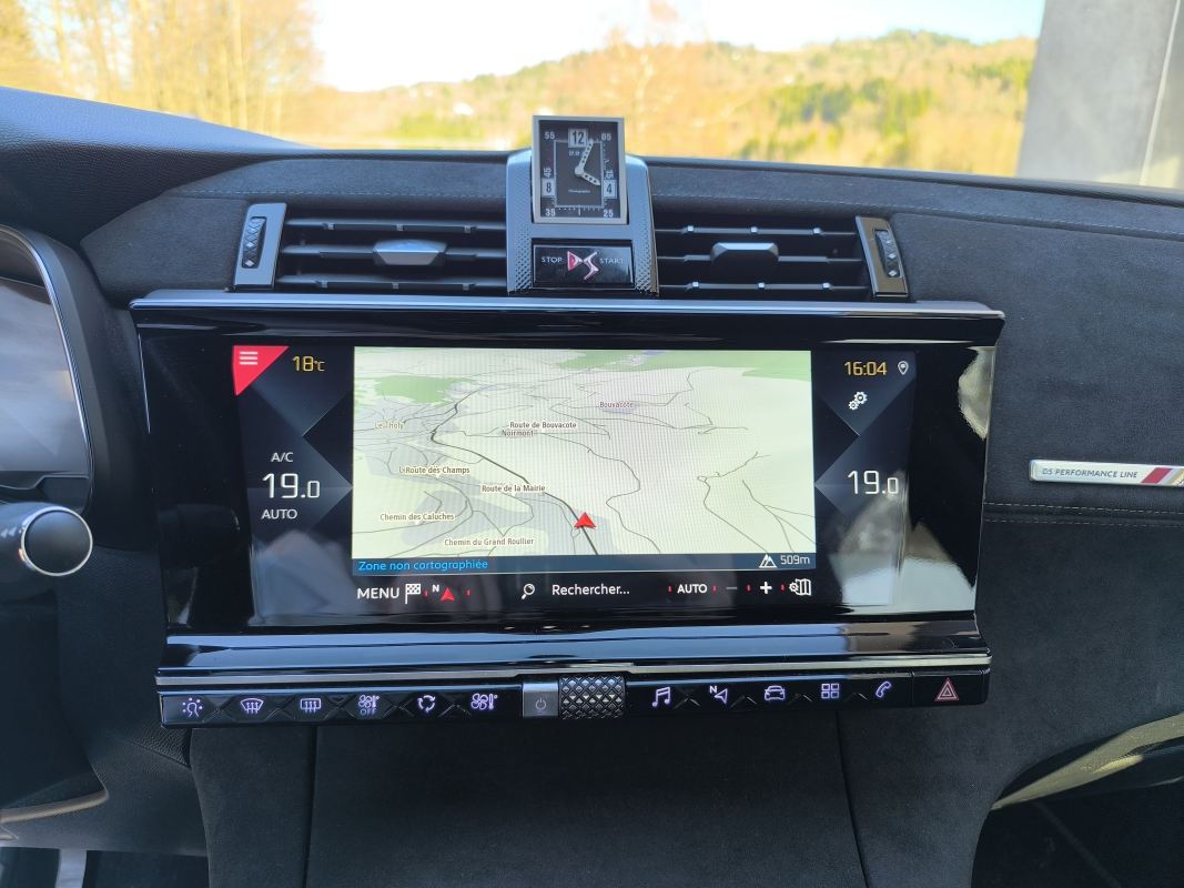 DS DS7 CROSSBACK — 21