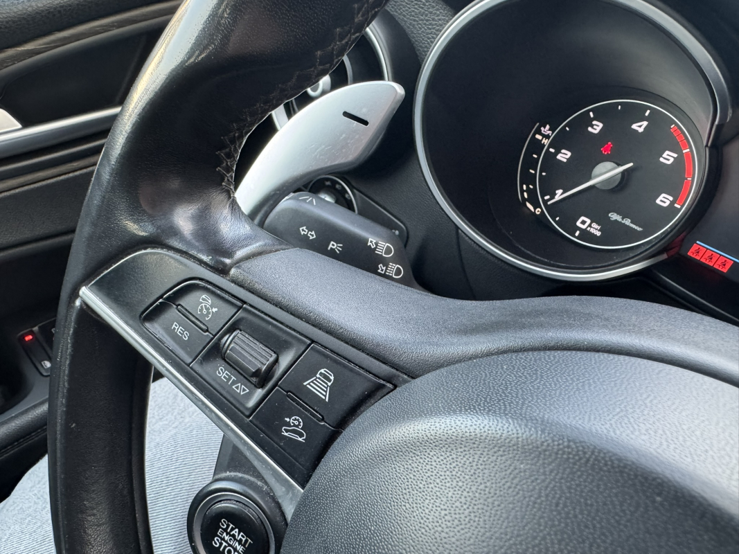 Alfa Romeo STELVIO — 27