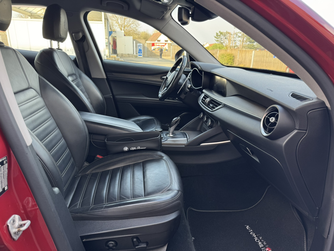 Alfa Romeo STELVIO — 25