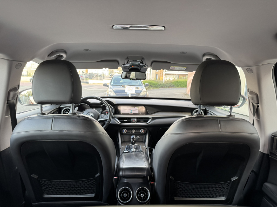 Alfa Romeo STELVIO — 19