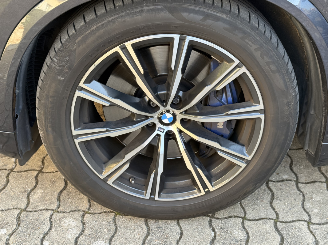Bmw X5 — 25