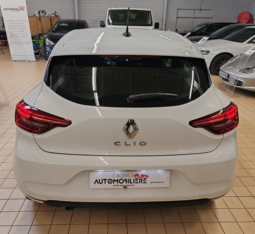 Renault Renault Clio 5 — 5